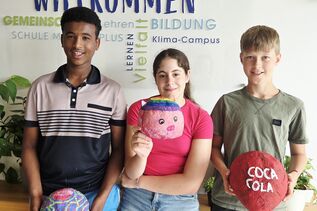 Kreativität trifft Verkehrssicherheit - Kunstprojekt der 6a zum Wettbewerb "Go Ahead"